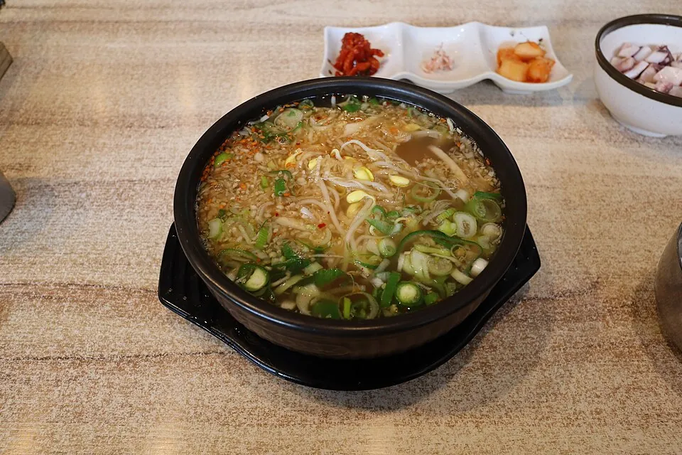 콩나물국밥 음식 예시 사진