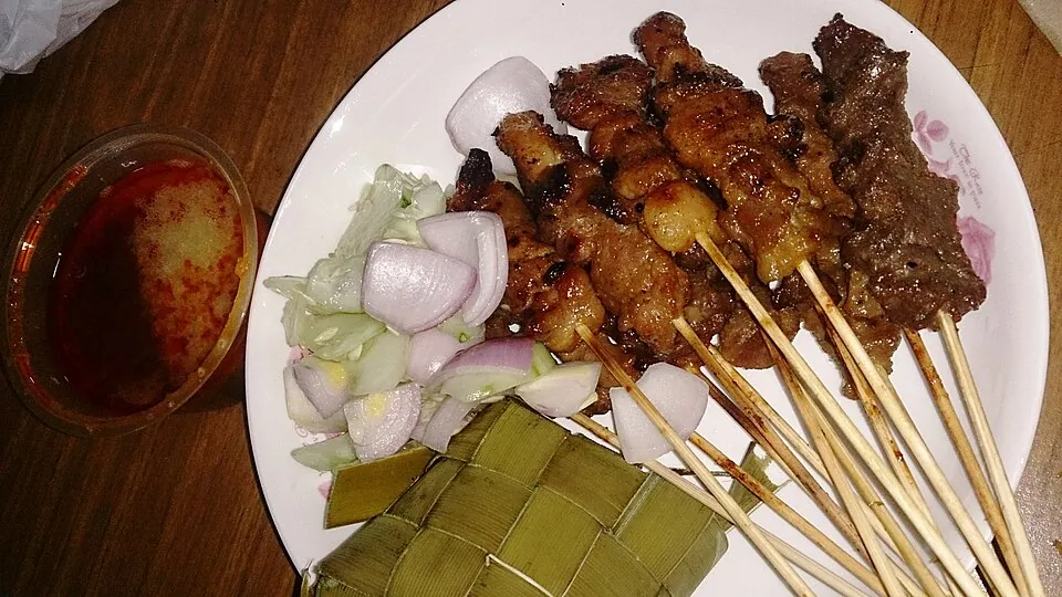 사테 음식 예시 사진