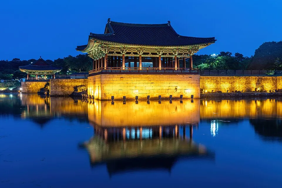 동궁과 월지 실제 장소 사진