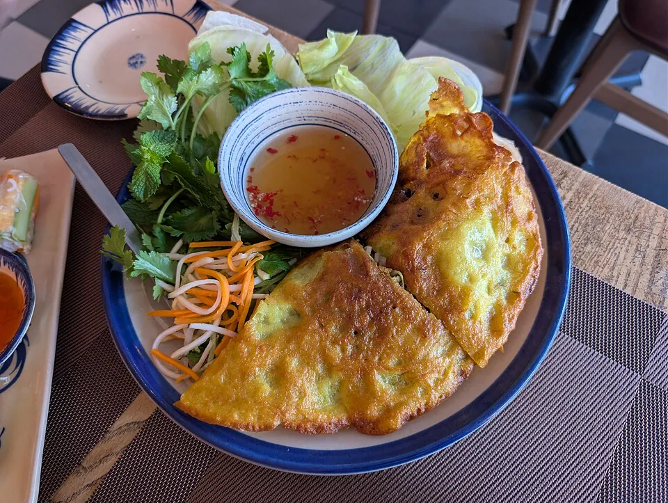 반쎄오 음식 예시 사진