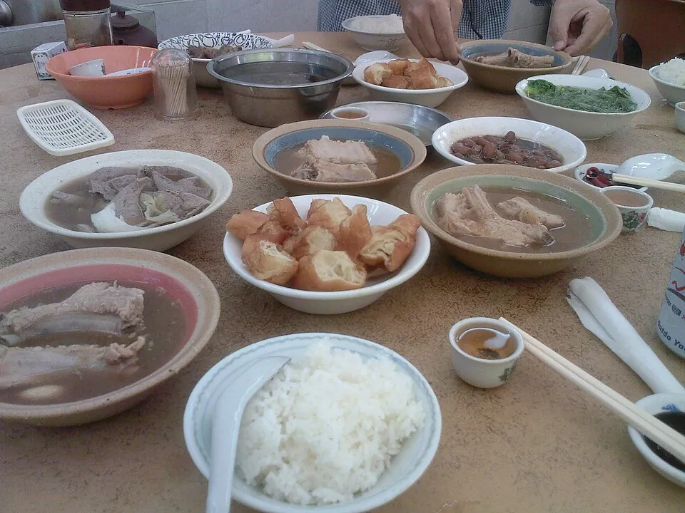 바쿠테 음식 예시 사진